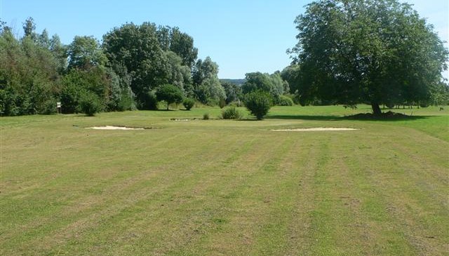 pays-alesia-seine-auxois-Golf-Venarey-green-club-VLL-les-laumes-03